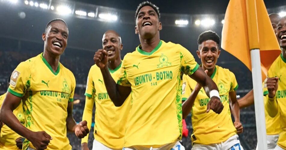 Brian Lyon takes double lead in title race as Sundowns thrash Pirates - SABC News