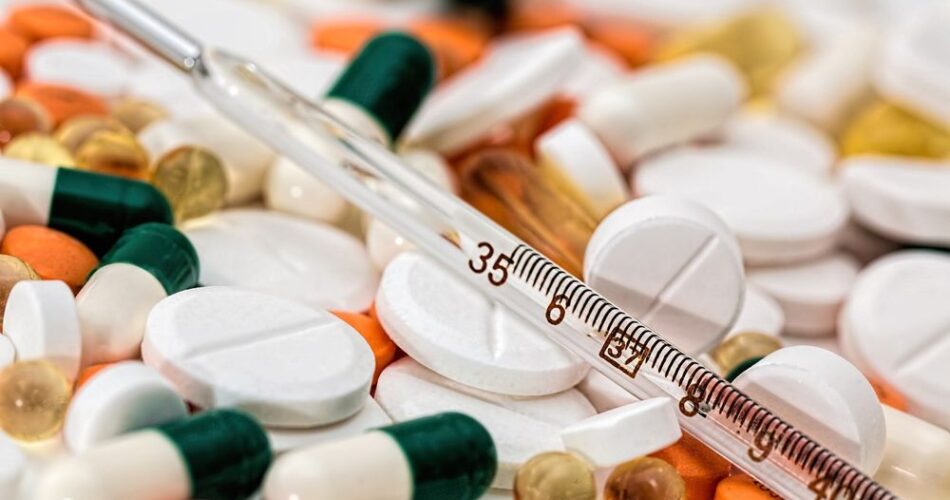 Only 15% of South Africans can afford private medical care as costs rise