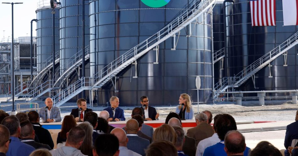 States divided as Trump threatens lawsuit over AI laws