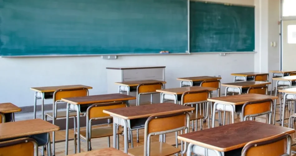 School Calendar 2026 | When do March/April holidays start?