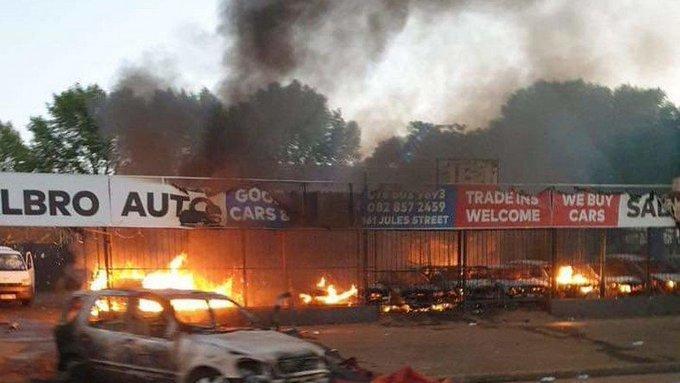 Mob attacks Nigerians in South Africa over claims of 'illegal kingship'