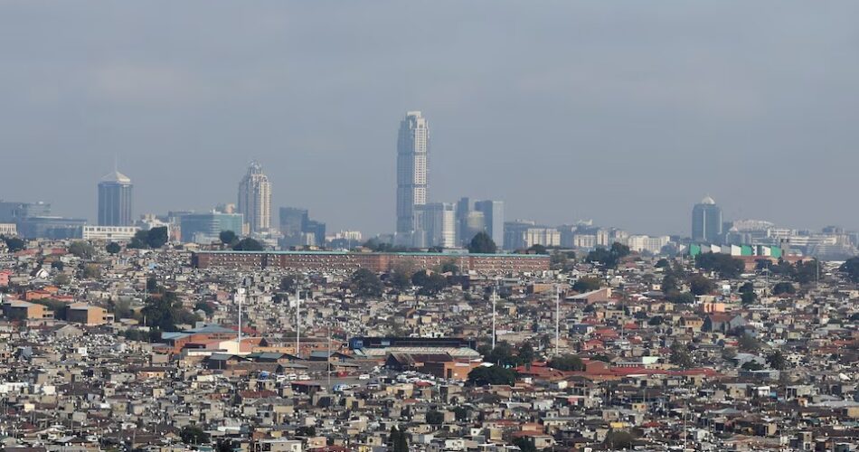 Moody's upgrades South Africa's outlook to positive as debt pressure eases