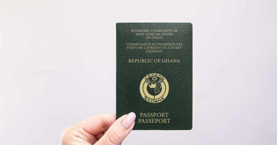South Africa: Ghanaians flee South Africa as fear of xenophobic violence grows
