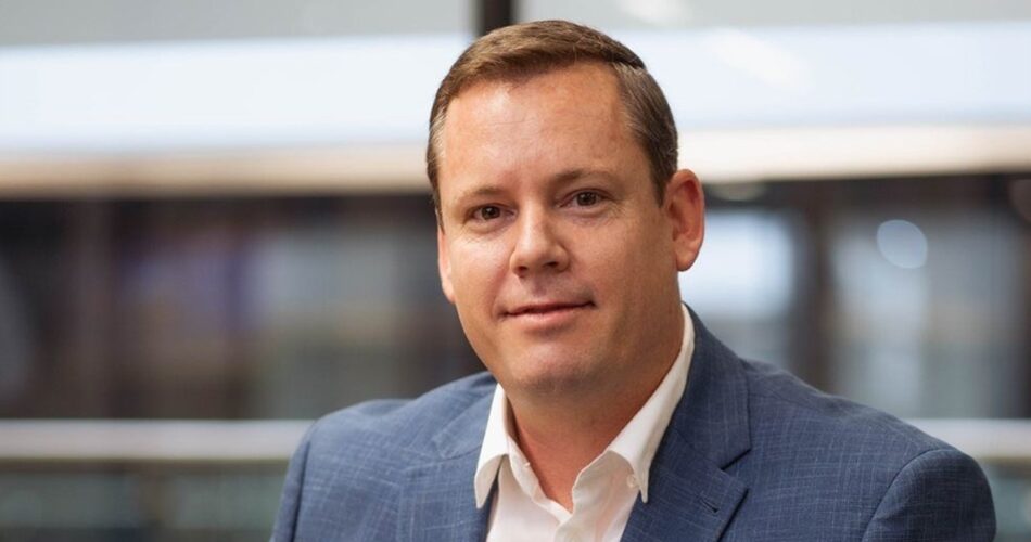 Landing the Big Fish: How to Sell Successfully in Corporate South Africa