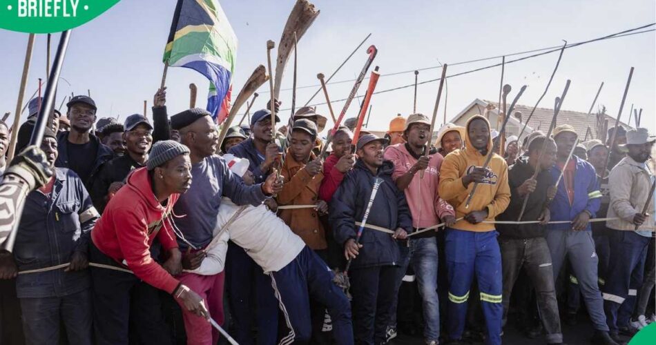 "We respect you": Repatriated Ghanaian pastor supports South Africa's anti-immigration protests in TikTok video