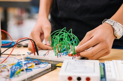 Scientist urges more South African youth to pursue STEM careers